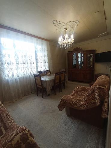 şirvanda ev satışı: Gəncə, 3 otaqlı, Köhnə tikili, 49 kv. m — 2