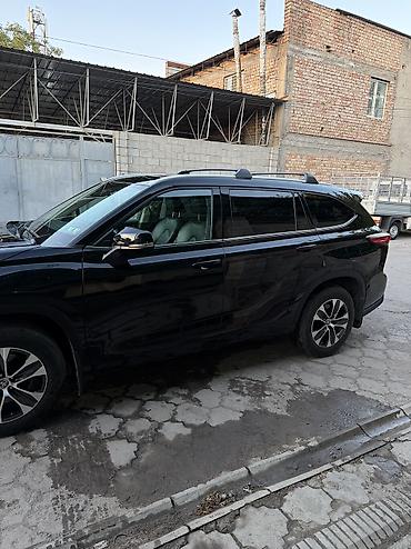 toyota highlander: Toyota Highlander: 2022 г., 3.5 л, Автомат, Бензин, Кроссовер — 6