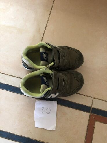 Dəstlər: 30 razmer Uşaq idman ayaqqabısı – New Balance - Model: New Balance