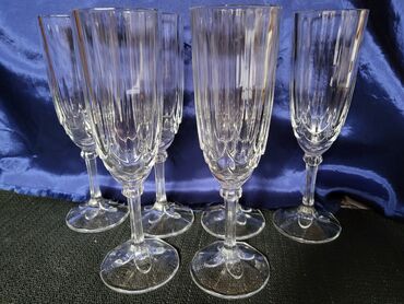 Čaše: Case nove za vino Luminarc Francuska 80te. Cese,sve na njima odsjaj — 10