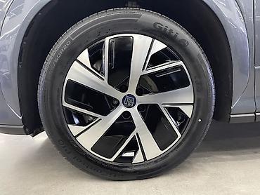BYD: BYD Tang L: 2025 г., 1.5 л, Гибрид, Кроссовер — 10
