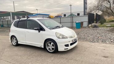 Honda: Honda Fit: 2003 г., 1.5 л, Вариатор, Бензин, Хэтчбэк