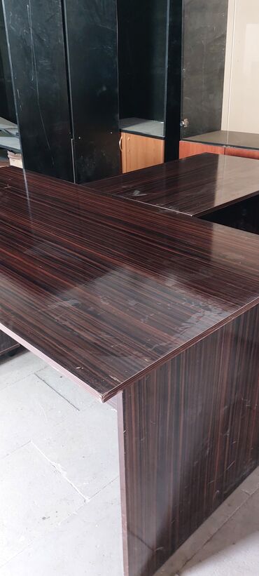 Ofis dolabları: Ofis üçün dolab müdür mebeli tək oturacaqlar Şüşəli dolab sənəd -da lalafo.az — 10 Ofis dolabları: Ofis üçün dolab müdür mebeli tək oturacaqlar Şüşəli dolab sənəd — 10