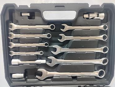 torx: Набор ручного инструмента в кейсе, 82 предмета Комплектация: - — 2