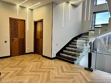 аренду: 500 м², 6 комнат и более, Только девушкам — 6