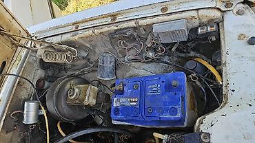 QAZ: QAZ 3110: 2.4 l | 1998 il Sedan — 9