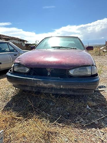 дамкрат авто: Toyota Corolla: 1990 г., Механика, Седан — 3