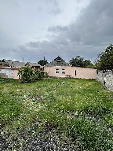 Продажа коттеджей и домов: Срочно продается Дом г.Кара-Балта, ул.Кирова (район почтового) — 1
