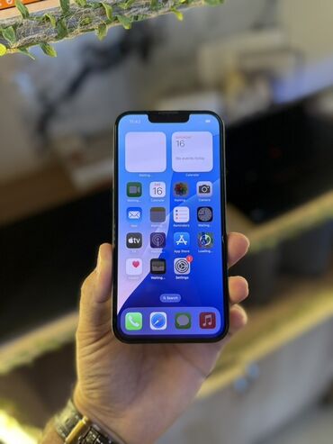 alfonlar: IPhone 13, Зеленый, Face ID