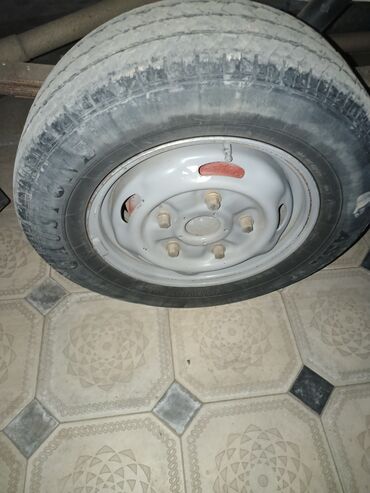 LDV: Məhsul: Ağ rəngli miniven/mikroavtobus (sürgülü yan qapılı) Təsvir: - — 8