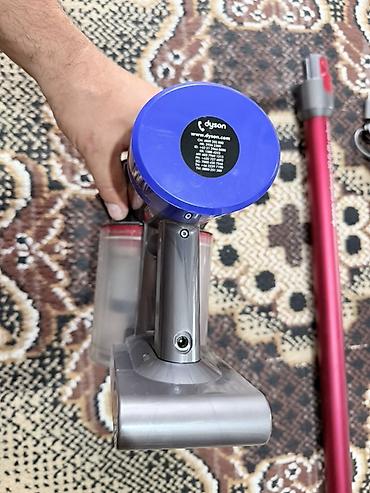 дрон видео: Вертикальный пылесос Б/у Dyson Уборка: Сухая Полная оплата — 6