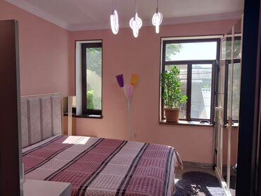 Qonaq otağı dəstləri: Masa və oturacaqlar — 5