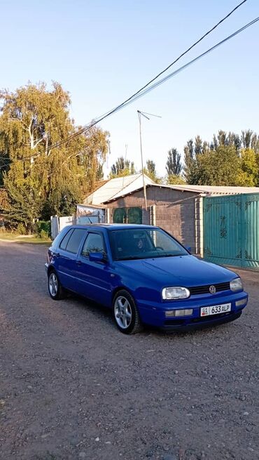 купить volkswagen passat b3: Volkswagen Golf: 1997 г., 1.8 л, Механика, Бензин, Хэтчбэк