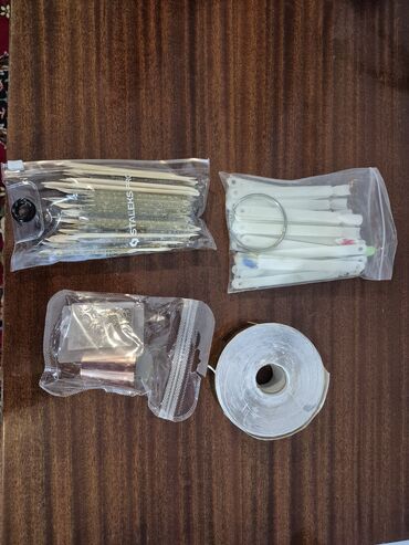 Digər: Dırnaq ustaları üçün ləvazimatlar ikinci əl aparatlar güllər laklar — 10