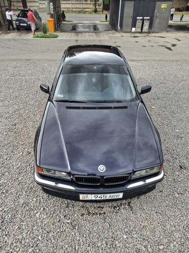 машина bmb: BMW 730: 1996 г., 3 л, Механика, Бензин, Седан
