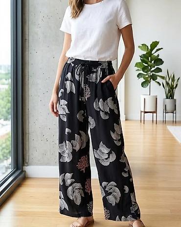 evolution haljine: Pantalone sarene u cetiri razlicita dizajna u crno/bele kombinacije — 3
