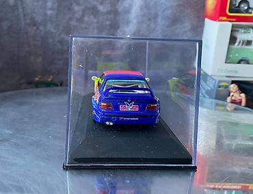model 1: BMW, 1993 il, 1:43, Dəmir, Ödənişli çatdırılma — 2