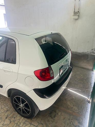 a4 b7: Hyundai Getz: 2008 г., 1.6 л, Механика, Бензин, Хэтчбэк — 6