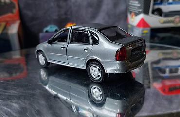 Avtomobil modelləri: Коллекционная модель Lada Kalina VAZ1118 silver 2004 Welly Scale — 12