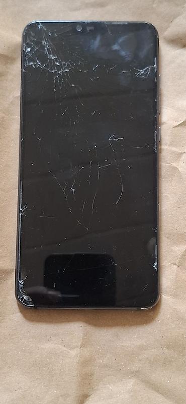 Xiaomi Mi 8 Lite, rəng - Qara,
Qırıq lalafo.az -da Xiaomi Mi 8 Lite, rəng - Qara,
Qırıq