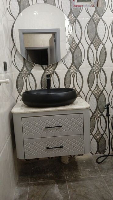 Digər ixtisaslar: SANTEXNİK ELEKTIRIK İṢLERİ GÖRÜREM — 4