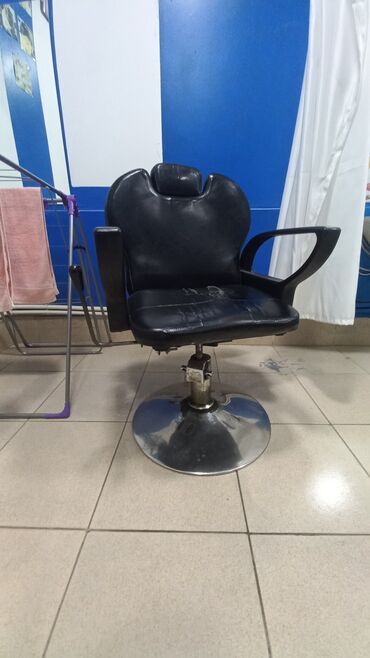 barber kreslosu: İşlənmiş, Saş kəsimi kreslosu