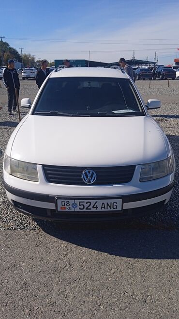 volkswagen delivery: Volkswagen Passat: 2000 г., 1.8 л, Механика, Бензин, Универсал