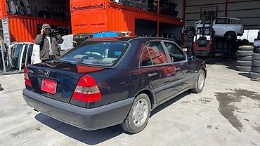 1998: Крыло Переднее левое Mercedes-Benz, 1998 г., Б/у, Оригинал — 4