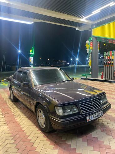 мерседес 220 е: Mercedes-Benz E-Class: 1993 г., 2.2 л, Автоматтык, Бензин, Седан