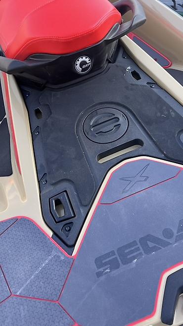 performance: Гидроцикл Sea‑Doo RXT‑X 325 - Серия Performance от BRP, обозначение — 4
