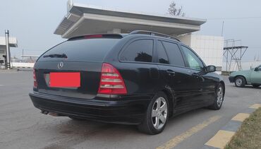 Mercedes-Benz: Mercedes-Benz C-Class: 2.2 l | 2005 il Universal — 7