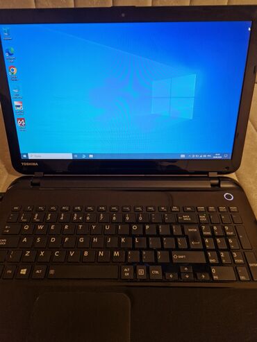 toshiba l300: İşlənmiş Toshiba, 15.6 ", Intel Core i3, 512 GB