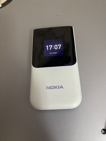 Nokia: Nokia 2760 Flip, 4 GB, rəng - Ağ, Düyməli, İki sim kartlı