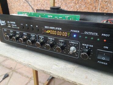 Səs gücləndiriciləri: Milan LR-100DM Mix Amplifier Xüsusiyyətlər: - Girişlər: 3 mikrofon — 7