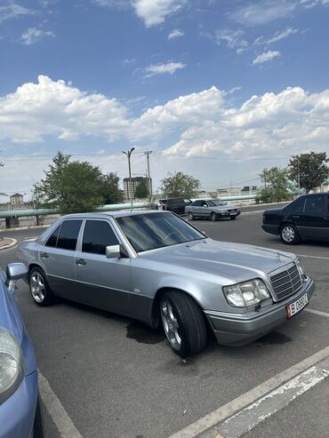 мерседес майбак: Mercedes-Benz W124: 1994 г., 3.2 л, Автомат, Бензин, Седан