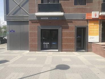 20 yanvar kiraye: Sülh küc. Ətrafda Mərkəzi Plaza. AZZA 
Qeyri yaşayış — 3