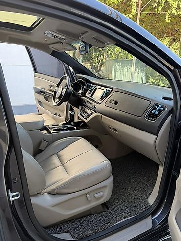 дельфин рекс: Kia Carnival: 2018 г., 2.2 л, Автомат, Дизель, Минивэн — 10