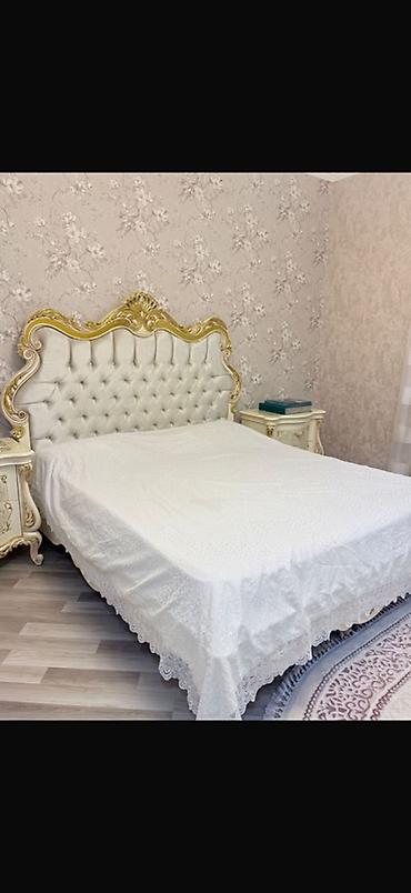 panelər: Klassik üslubda yataq otağı dəsti Tərkibi: - Kraliça/king ölçülü — 1