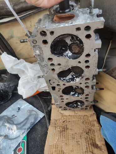 Mazda: Mazda 626: 1990 г., 2 л, Механика, Бензин, Седан — 8