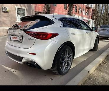 коврик буу: Infiniti : 2018 г., 2 л, Автомат, Бензин, Хэтчбэк — 5