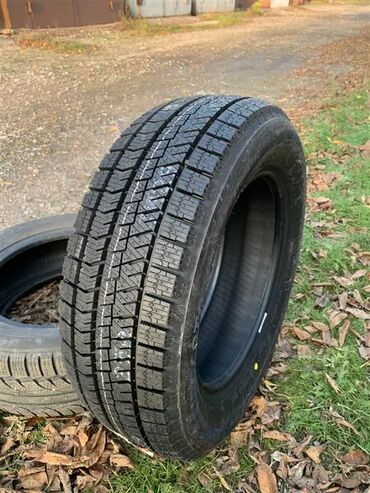 колесо для газ 53: Шиналар 225 / 60 / R 18, Кыш, Жаңы, Комплект, Жеңил унаалар, Жапония, Bridgestone