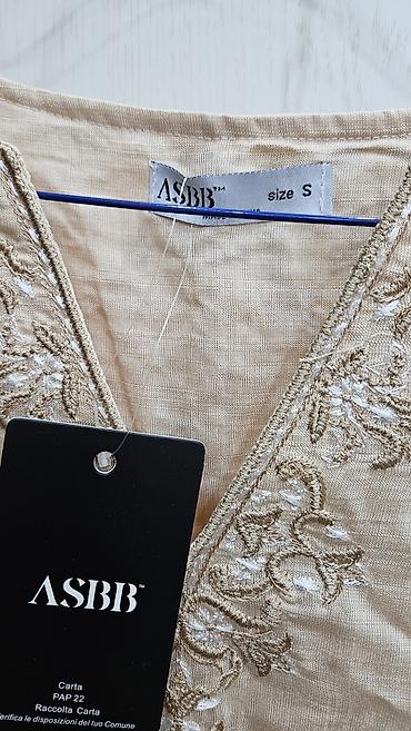 Другая женская обувь: Классные платья с вышивками, в наличии 2 штуки, привезли с Дубая — 4