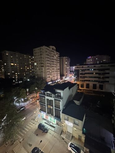 Uzunmüddətli kirayə mənzillər: Şəhər mənzili – geniş və işıqlı - Plan: ayrı qonaq otağı və yataq — 26