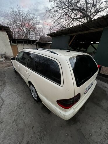 Mercedes-Benz: Mercedes-Benz E-Class: 2001 г., 2.2 л, Автомат, Дизель, Универсал — 6