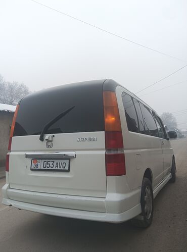 Honda: Honda Stepwgn: 2001 г., 0.2 л, Автомат, Бензин — 4