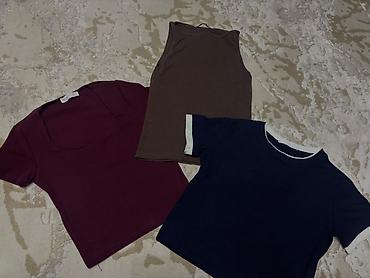 paltar kisi: Qadın t-shirtləri dəsti – 3 ədəd - Bordo rəngli qısa kəsimli t-shirt — 1