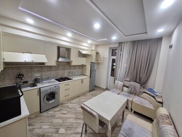 guneslide kiraye evler 2022: Ayna Sultanovada yeni tikili 17 mərtəbəli binanın 2-ci mərtəbəsində