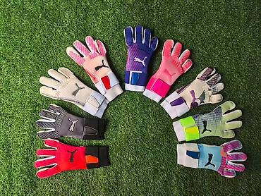 Перчатки: Вратарские перчатки для футбола — широкий выбор моделей и расцветок — 1