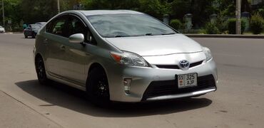 приус: Toyota Prius: 2015 г., 1.8 л, Автомат, Гибрид, Хэтчбэк