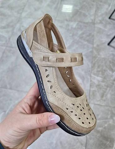 Ostale cipele: Ženske cipele sa čičak kaišem preko - više boja. 🛒3, 000 dinara — 3